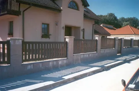 Balkóny, zábradlia, schody, ploty – ukážka 16
